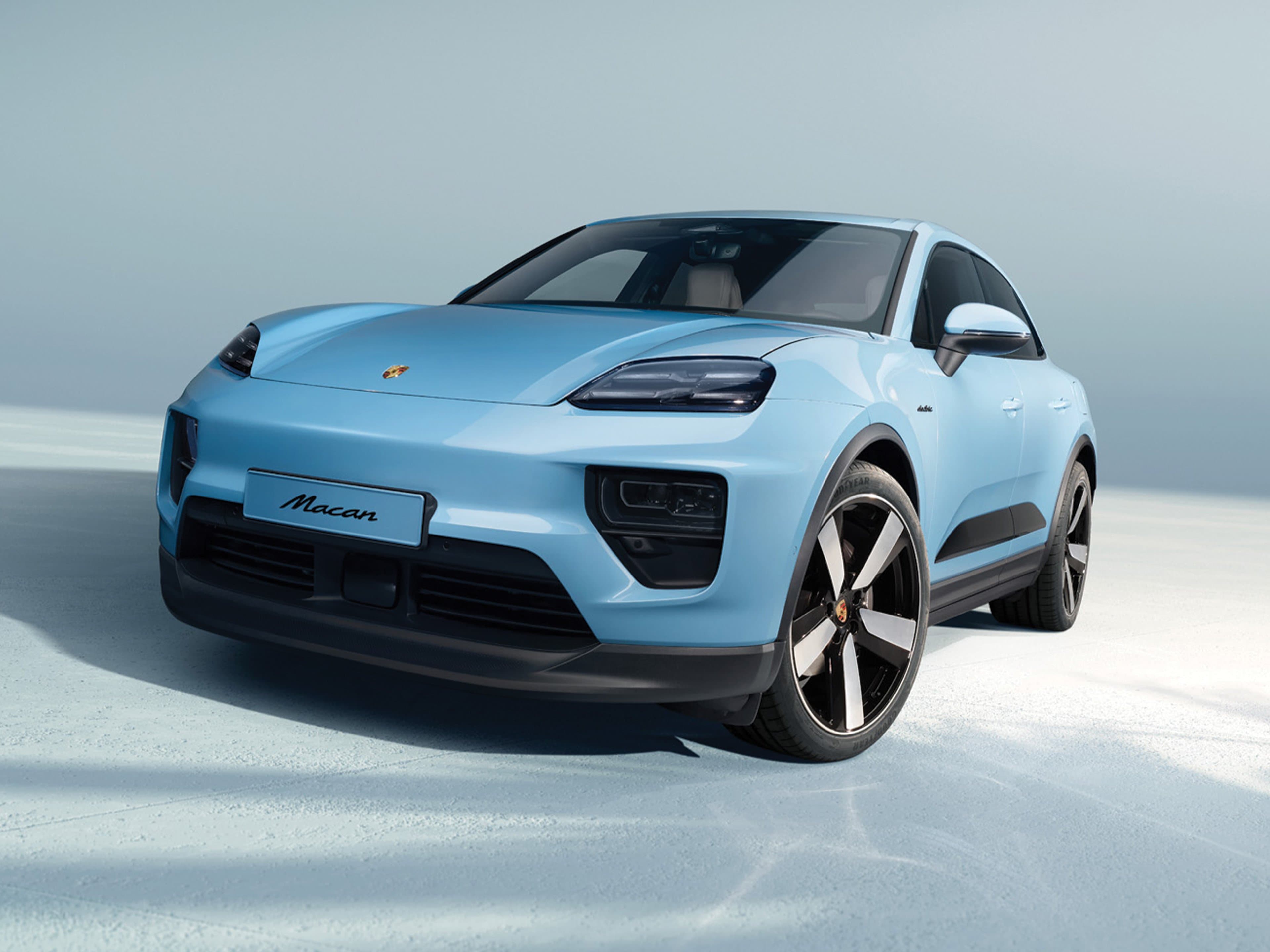 Porsche Centre North Toronto Macan EV offer
